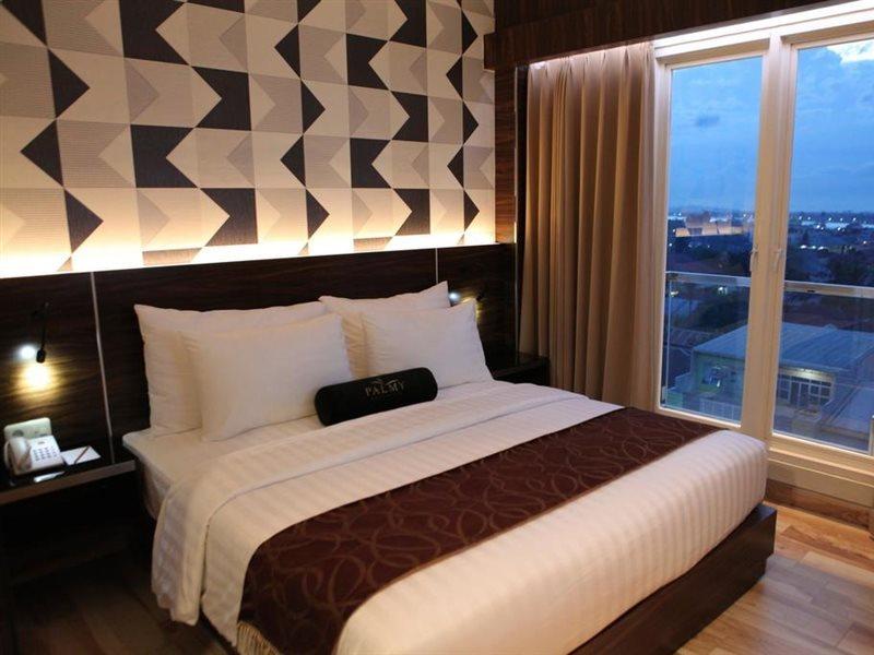 Palmy Exclusive Hotel Tanjung Redep Dış mekan fotoğraf