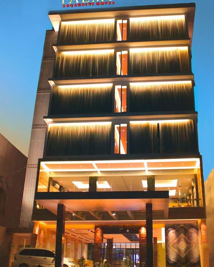 Palmy Exclusive Hotel Tanjung Redep Dış mekan fotoğraf